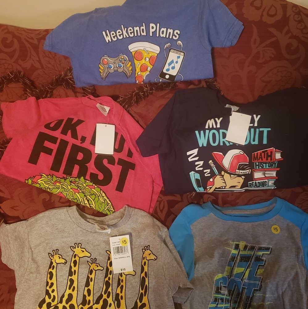Boys graphic tees